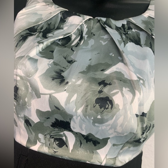 Black and White Pencil Dress -Small - Picture 3 of 4